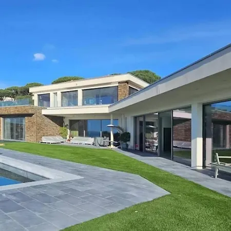 Saquedes 6bd And Pool Villa *