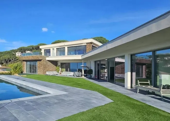 Saquedes 6bd And Pool Villa *